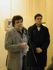 Lluís Ribas i l'alcalde Lluís Recoder durant l'acte de presentació.